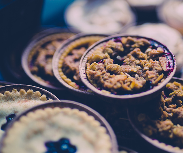 Blueberry Streusel Mini Fruit Pie